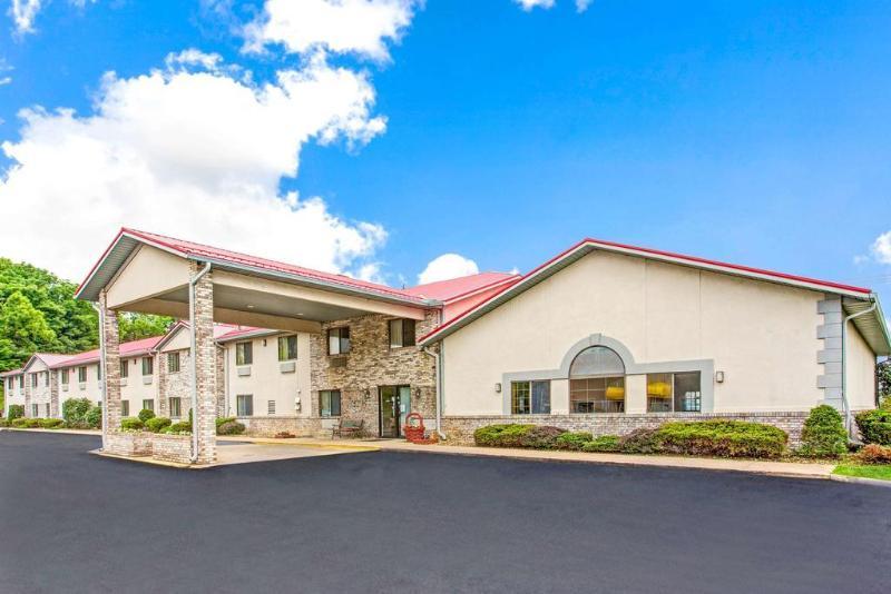 Super 8 By Wyndham Mount Vernon, Il Εξωτερικό φωτογραφία